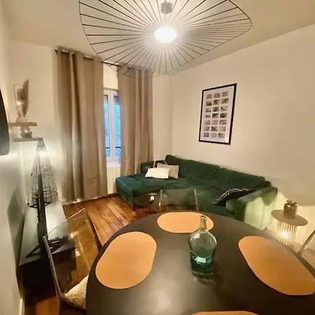 In Paris Apartment Pantin